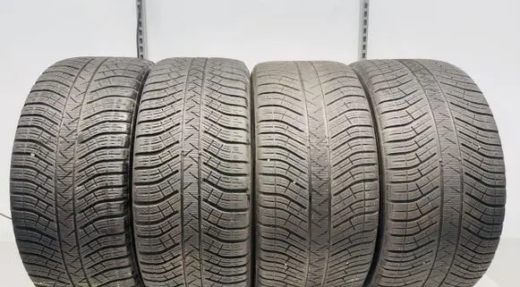 Porsche Cayenne (92A) R20 winter tire 27545R20 30540R20 MICHELIN