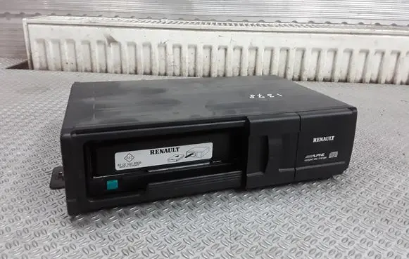 Renault Scenic II - Grand scenic II CD/DVD changer 8200002656B 8200002589A