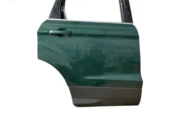 Ford Kuga II Rear door 