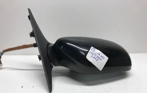 Subaru Outback Front door electric wing mirror 011199 A048695