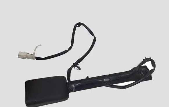 Nissan Juke I F15 Front seatbelt buckle 911737 6183189