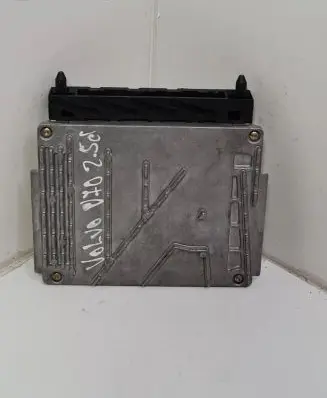 Volvo V70 Engine control unit/module 09470429B 0281001776 28SA3886