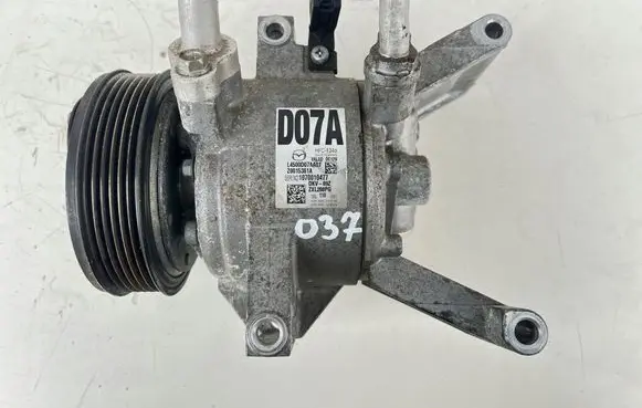 Mazda 6 Air conditioning (A/C) compressor (pump) L4500D07AA01