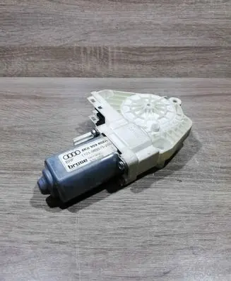 Audi A5 8T 8F Front door window regulator motor 8K0959802A 1101965575200 5022009