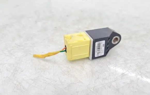 Hyundai i40 Airbag deployment crash/impact sensor 959200U000