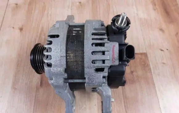 Mitsubishi Eclipse Cross Generator/alternator 1800A500 A5TV0381