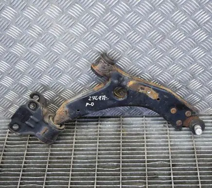 Volvo V40 Front lower control arm/wishbone AV613A262DA