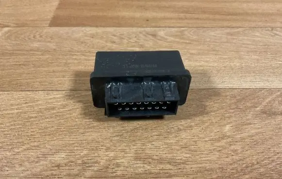 Citroen C4 I Fuel injection pump control unit/module 240107