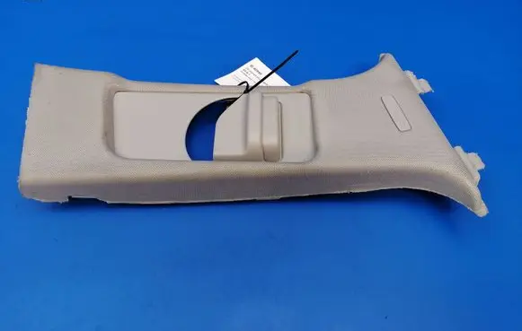 Mercedes-Benz C W204 (B) pillar trim (top) A2046900225