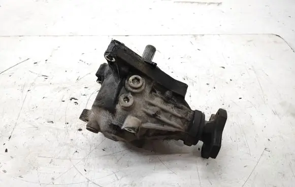 Nissan Qashqai+2 Gearbox transfer box case H705071