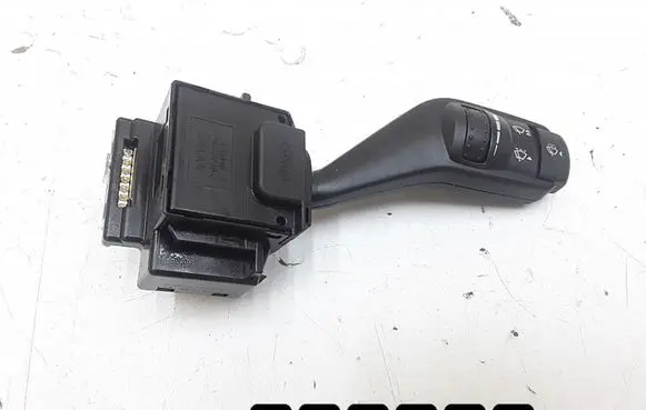 Ford Kuga I Other switches/knobs/shifts 4m5t17a553