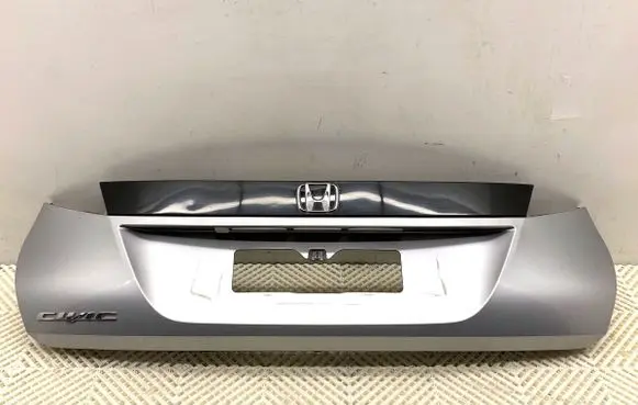 Honda Civic IX Trunk door license plate light bar 74890-TV0-ZY00