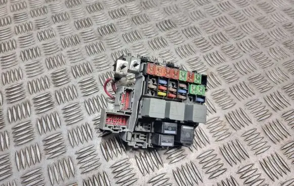 Ford S-MAX Fuse module