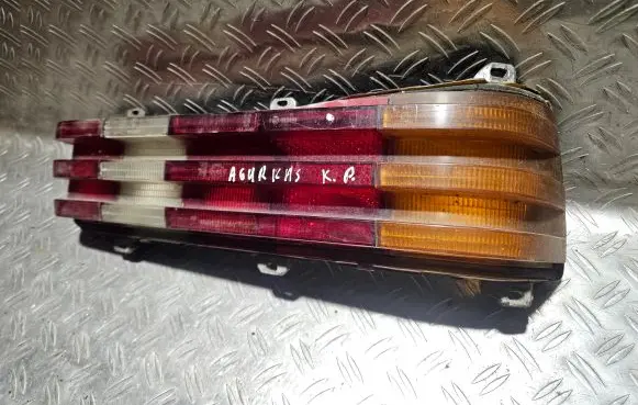 Mercedes-Benz W123 Rear/tail lights 53248R7 53248R3