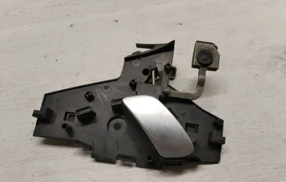 Front door interior handle