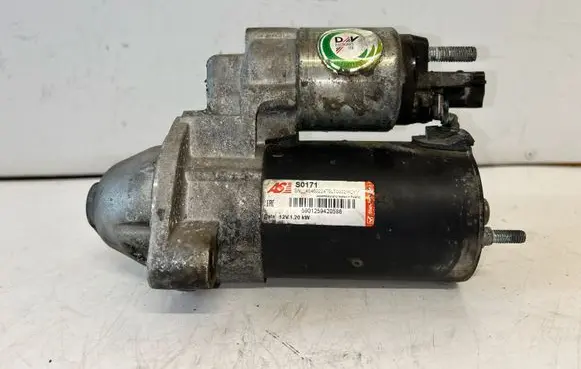 Audi A4 S4 B7 8E 8H Starter motor S0171