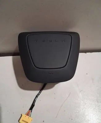 Tesla Model 3 Steering wheel airbag 1735351 1735351CND
