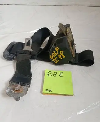 Volkswagen Golf II Front seatbelt 1Z1857841