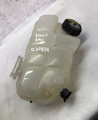 Volvo V40 Cross country Coolant expansion tank/reservoir 31338764