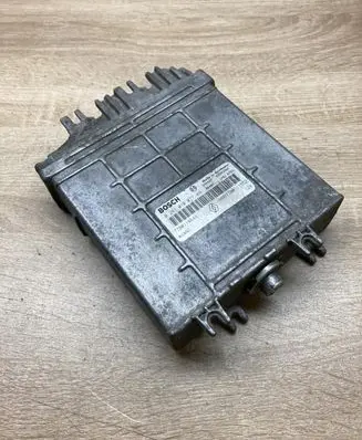 Renault Scenic I Engine control unit/module ECU 7700114644 7700111552 0281010077