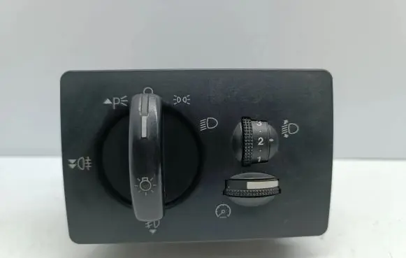 Ford Focus C-MAX Light switch 4M5T13A024AA