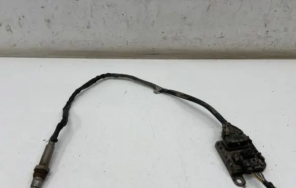 Mercedes-Benz E W213 Lambda probe sensor A0009054604