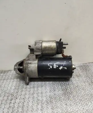 Mercedes-Benz A W169 Starter motor 1005821986