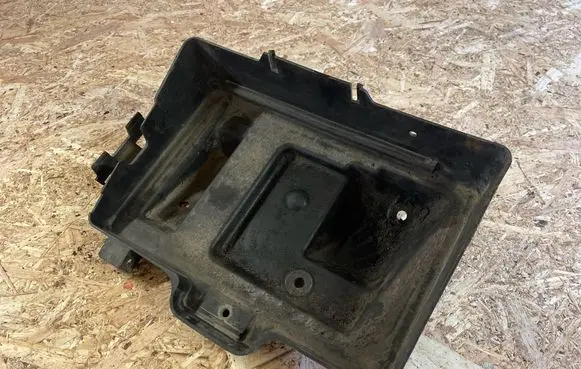 Opel Zafira A Battery box tray 09225577