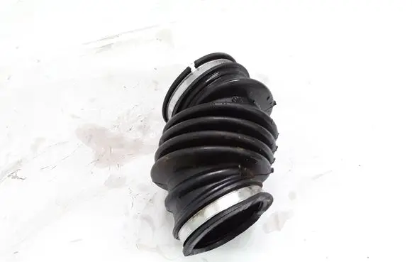 Ford Focus Intercooler hose/pipe F1F19C623AB