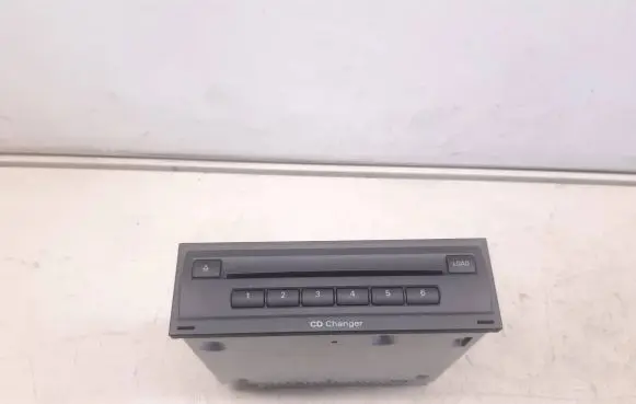 Audi A6 S6 C6 4F CD/DVD changer 4F0035110A MHAD801A