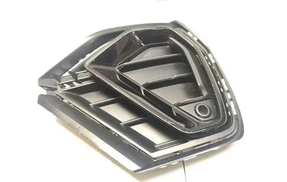 Front bumper lower grill