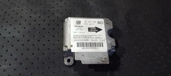 Opel Vectra B Airbag control unit/module 09229039 BDS0205838Z