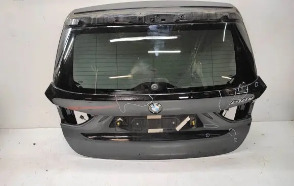 BMW 2 F46 Tailgate/trunk/boot lid