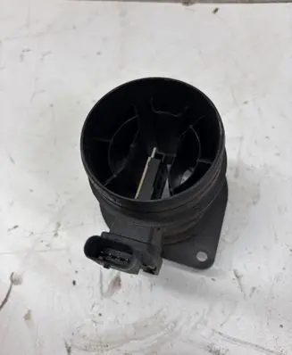 Volkswagen T-Roc Mass air flow meter 04L906461B