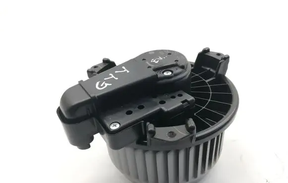 Toyota Yaris Heater fan/blower 