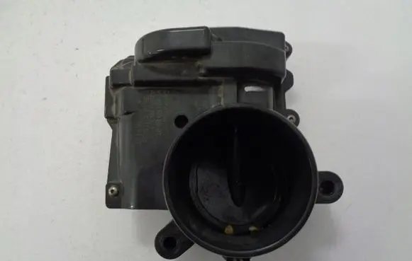 Peugeot 308 Throttle valve V760491980
