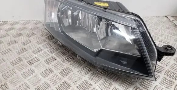 Skoda Octavia Mk3 (5E) Headlight/headlamp 5E2941016