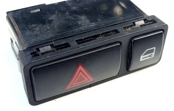 BMW X5 E53 Hazard light switch