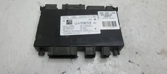 Mercedes-Benz SLK R172 Seat control module A1729007500