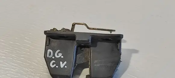 Loading door lock