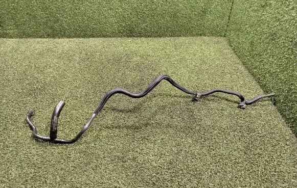 Opel Vivaro Engine coolant pipe/hose 93451486 175829008R