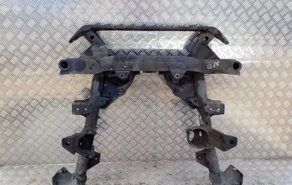 BMW X3 E83 Front subframe