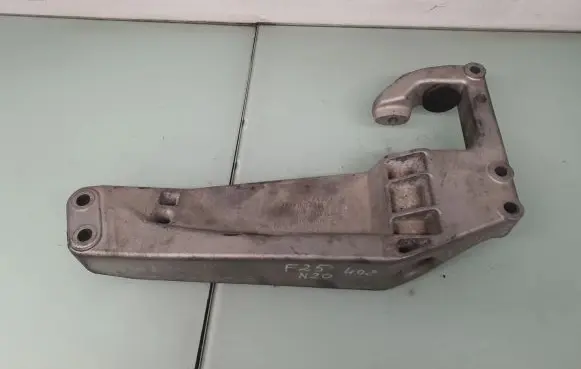 BMW X3 F25 Gearbox mounting bracket 6786567 22316786567