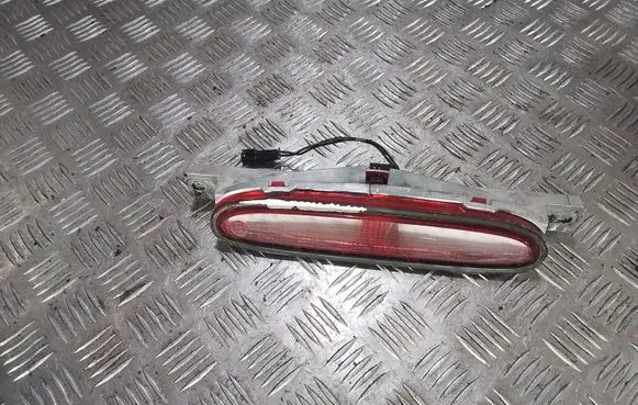 Chrysler 300M Third/center stoplight 04805121AC
