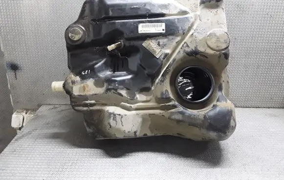 Ford Focus Fuel tank 3M519K007UD