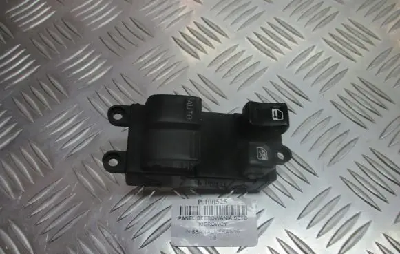Nissan Almera N16 Electric window control switch