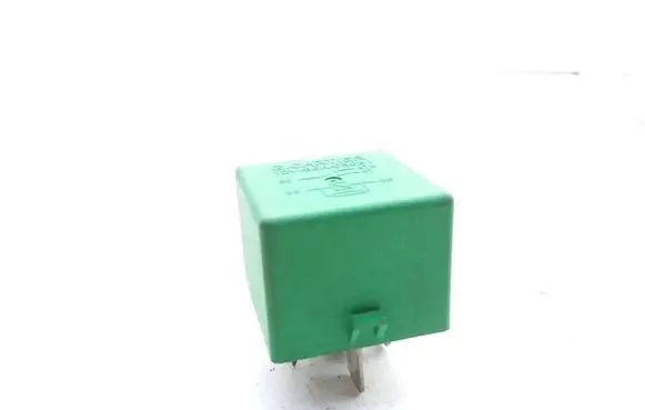 Peugeot 807 Hazard warning light relay 12V35A03531