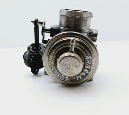 Volkswagen Sharan EGR valve 038131501G 038129637