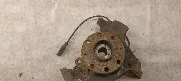 Fiat Grande Punto Front wheel hub spindle knuckle
