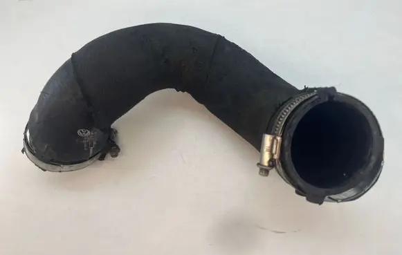 Audi A6 S6 C6 4F Intercooler hose/pipe 4F0145737C
